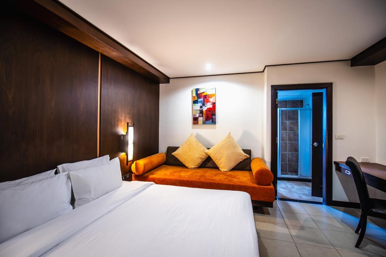 Ratana Hotel Chalong Rawai Extérieur photo